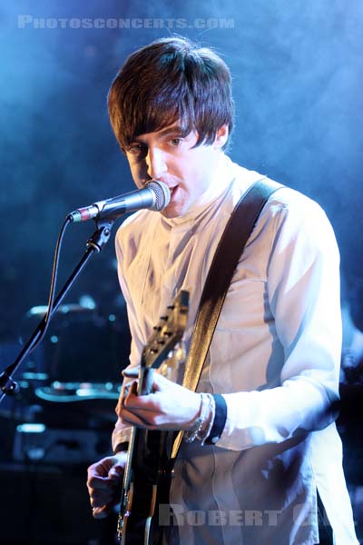 MILES KANE - 2013-05-22 - PARIS - La Maroquinerie - Miles Kane